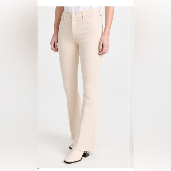 🔥Mother TheWekender Fray Cream Flare Jeans🔥 - Picture 1 of 10
